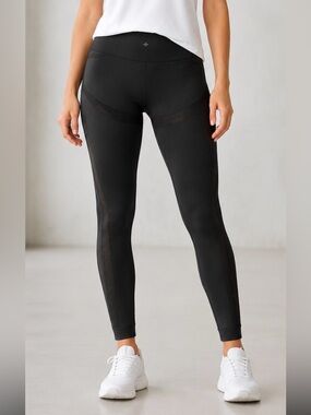 HALARA Black High-Waist Leggings with Mesh Insets